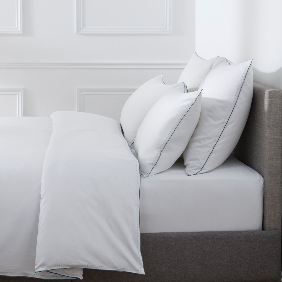 Housse de couette PURE WHITE satin lavé blanc - finition denim